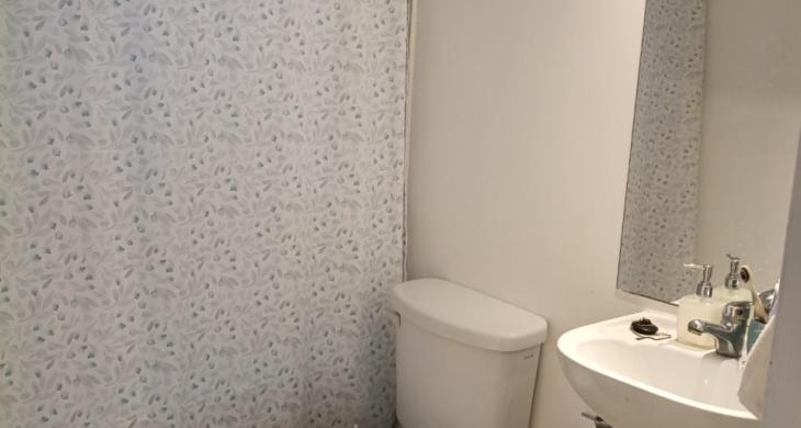 Baño para compartir en el segundo piso