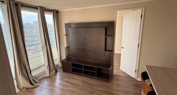 Living mirada al exterior - hacia el poniente