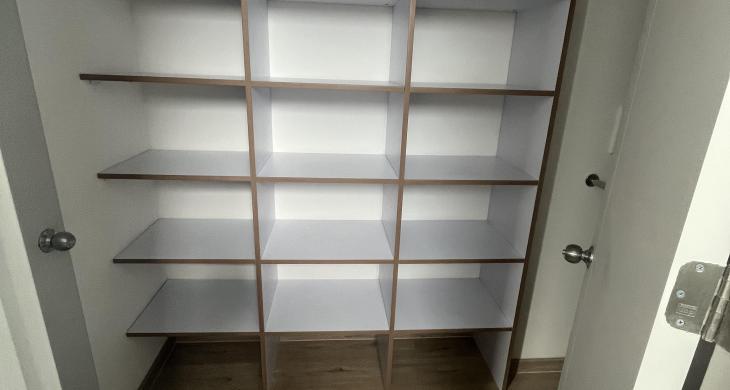 Walking closet