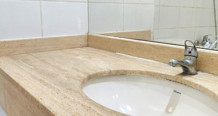 Baño - cubierta de marmol