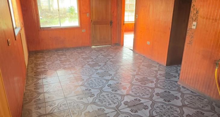 COCINA ESPACIOSAS CON  BODEGAS Y LOGIA