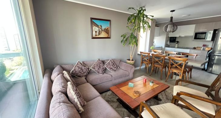 Vista del living con piso excelente distribución de espacios