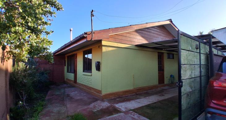 Entrada por pasaje con vecinos amables, barrio tranquilo