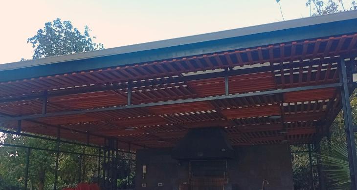 QUINCHO DEL EDIFICIO