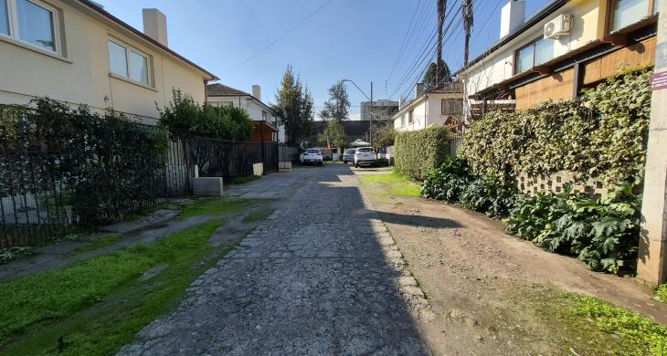 vista del conjunto de 8 casas  pasaje cerrado