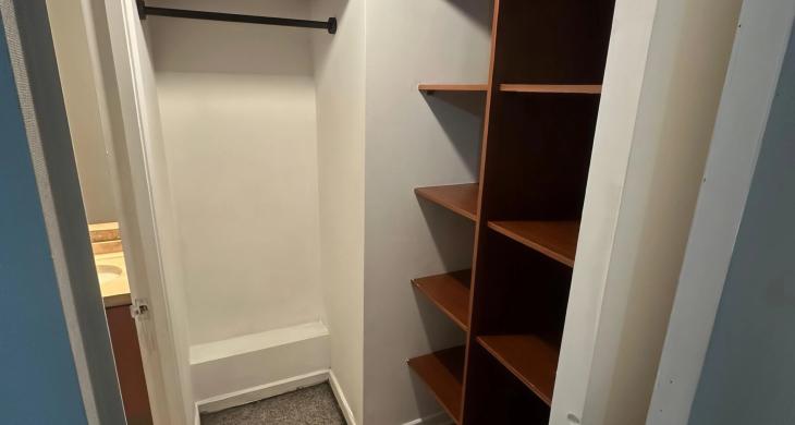 Walk-in closet