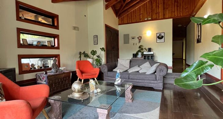 Living comedor