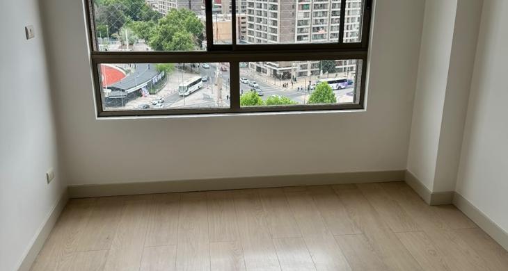 Dormitorio con vista